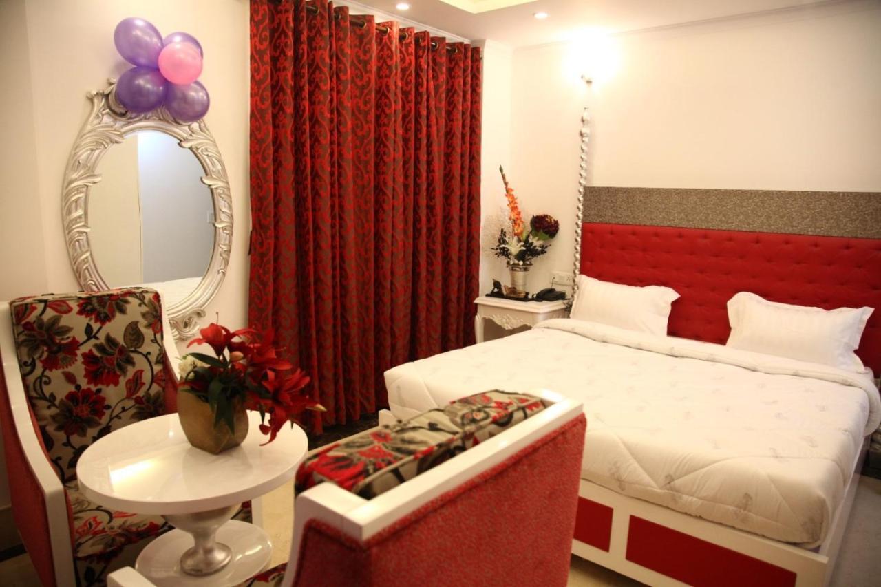 Hotel Dev Residency Vrindāvan 외부 사진
